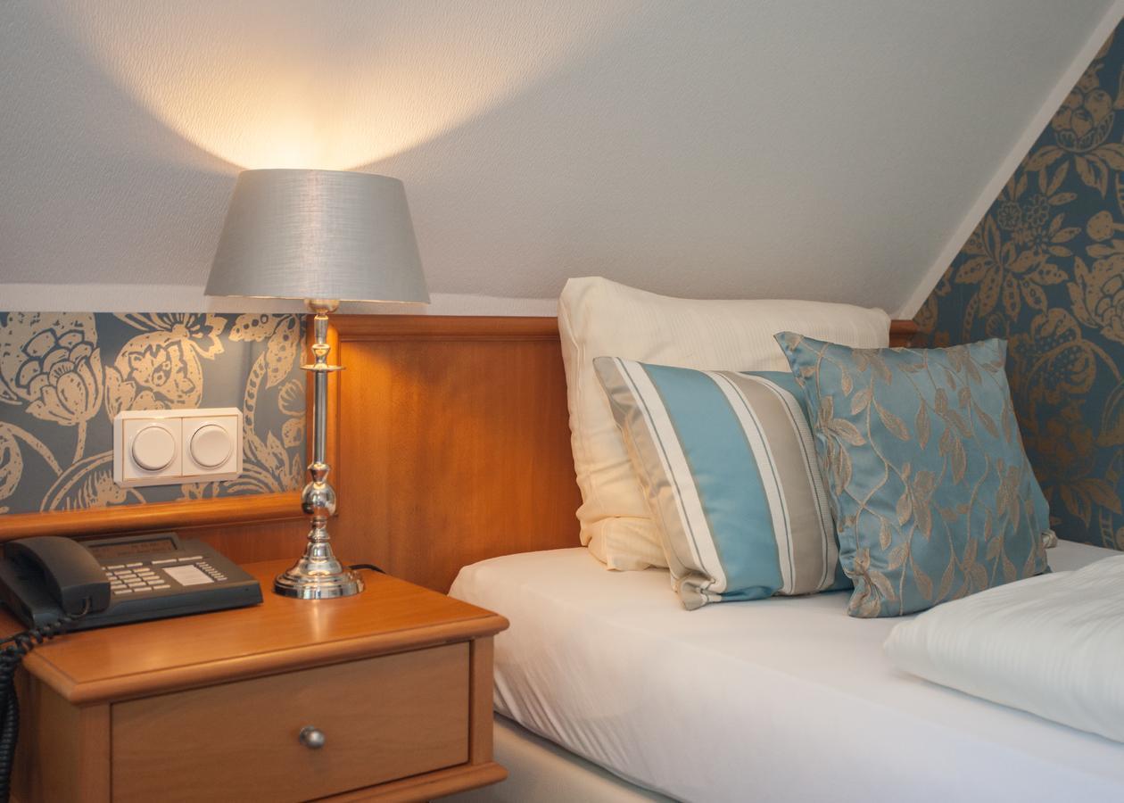 Quarto Individual com Chuveiro
