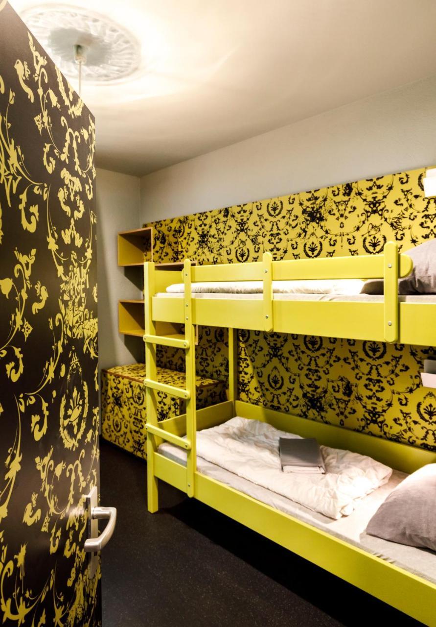 Privates Zweibettzimmer mit Bad