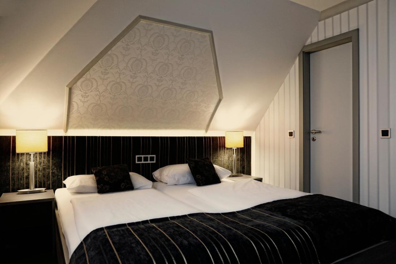 Suite with Spa Bath