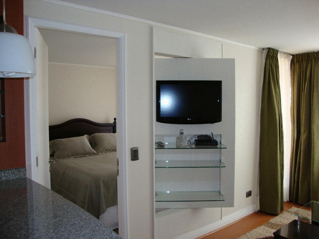 Economy Queen Room