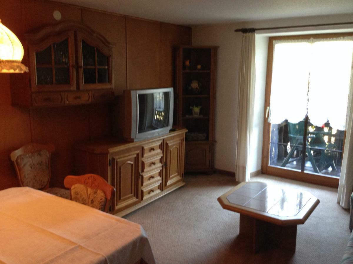 Apartment mit Dusche