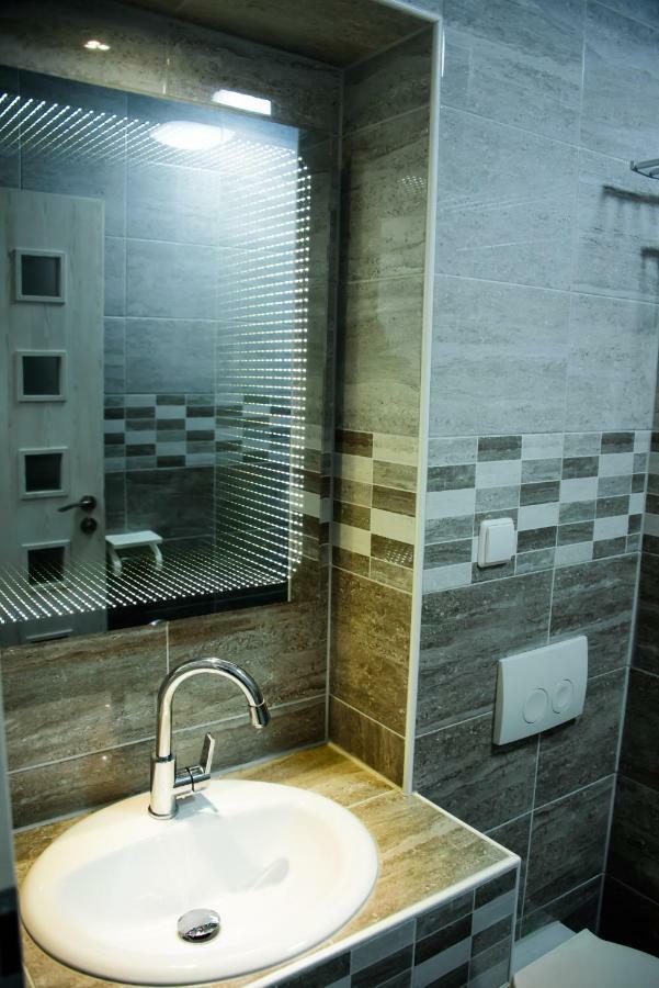 Einzelzimmer mit Dusche