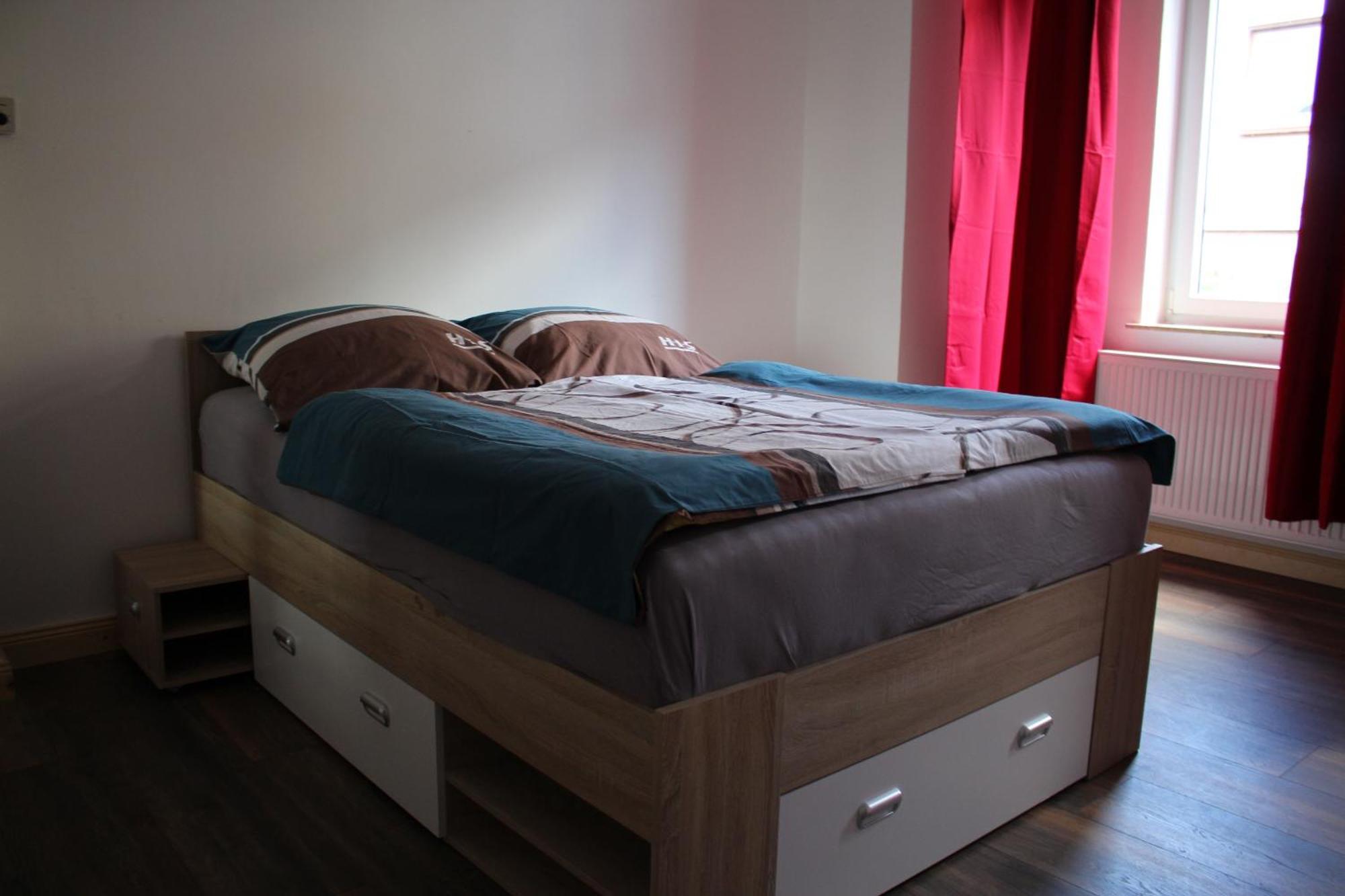 Doppelzimmer mit Gemeinschaftsbad