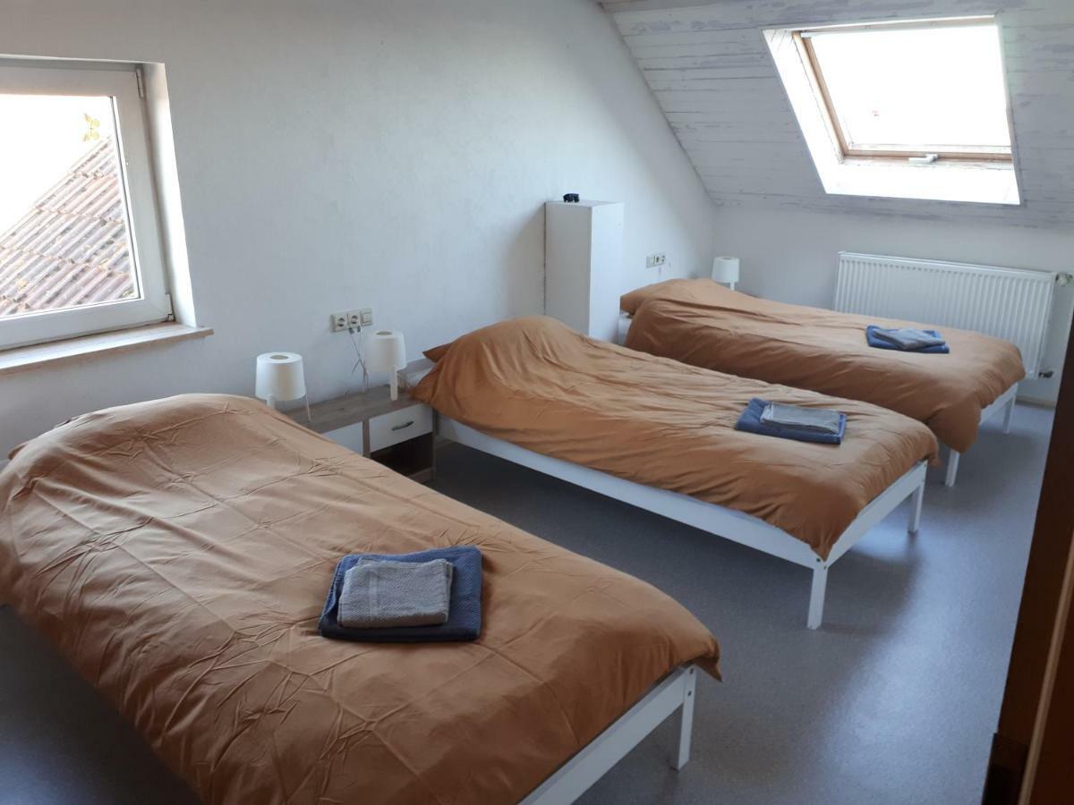 Budget Dreibettzimmer
