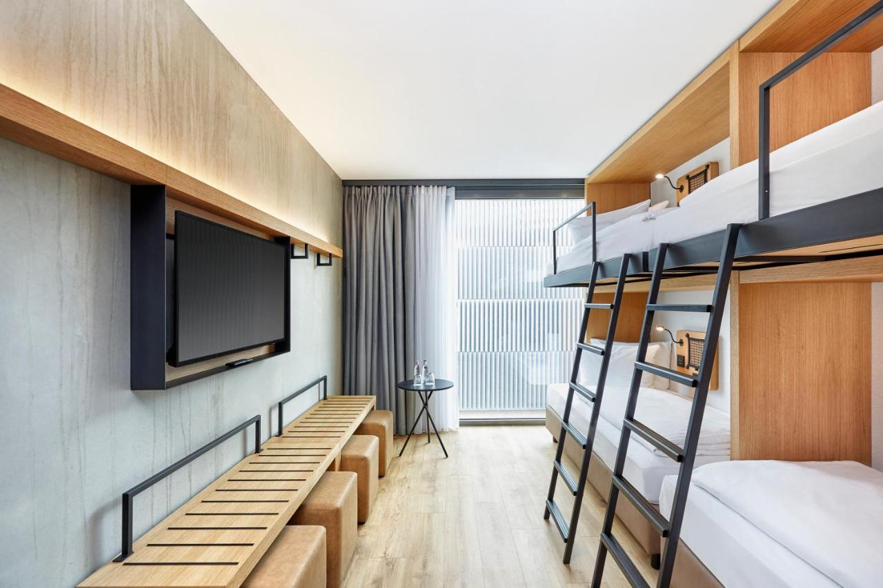 Surprise Room - Room revealed on Arrival
