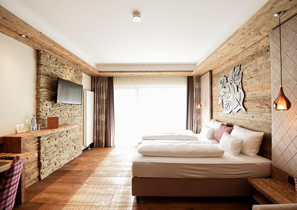 Deluxe Double Room Balcony