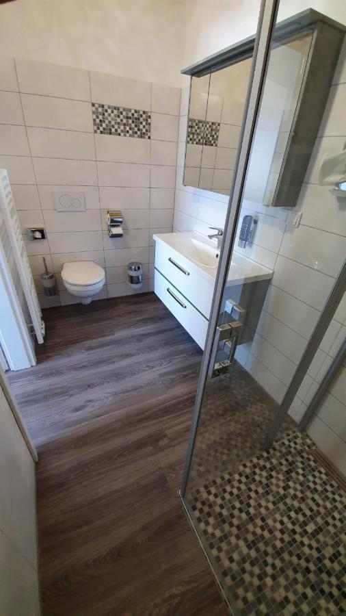 Deluxe Doppelzimmer mit Dusche