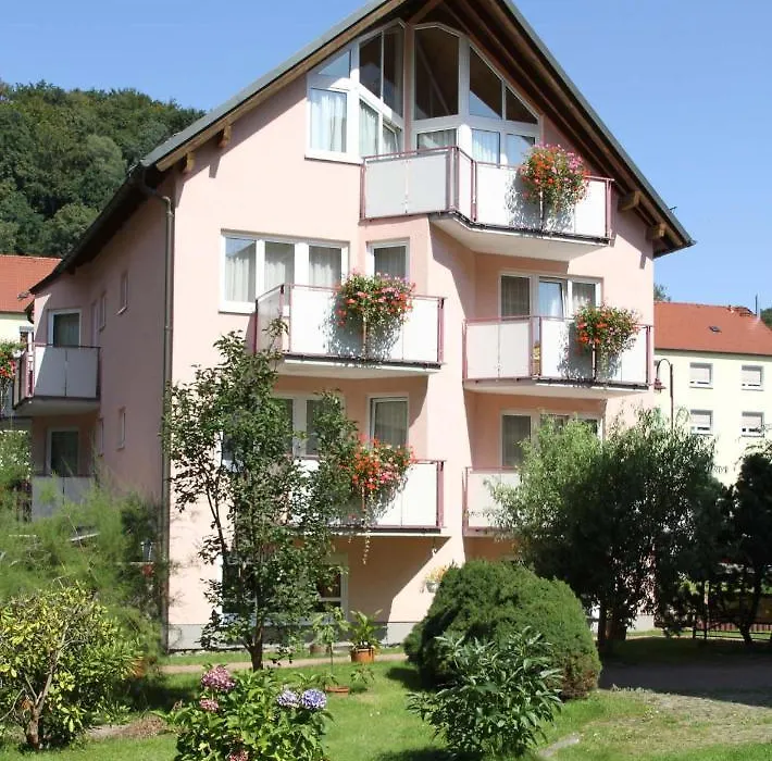 Hotel-Garni Elbgarten Bad Schandau-1