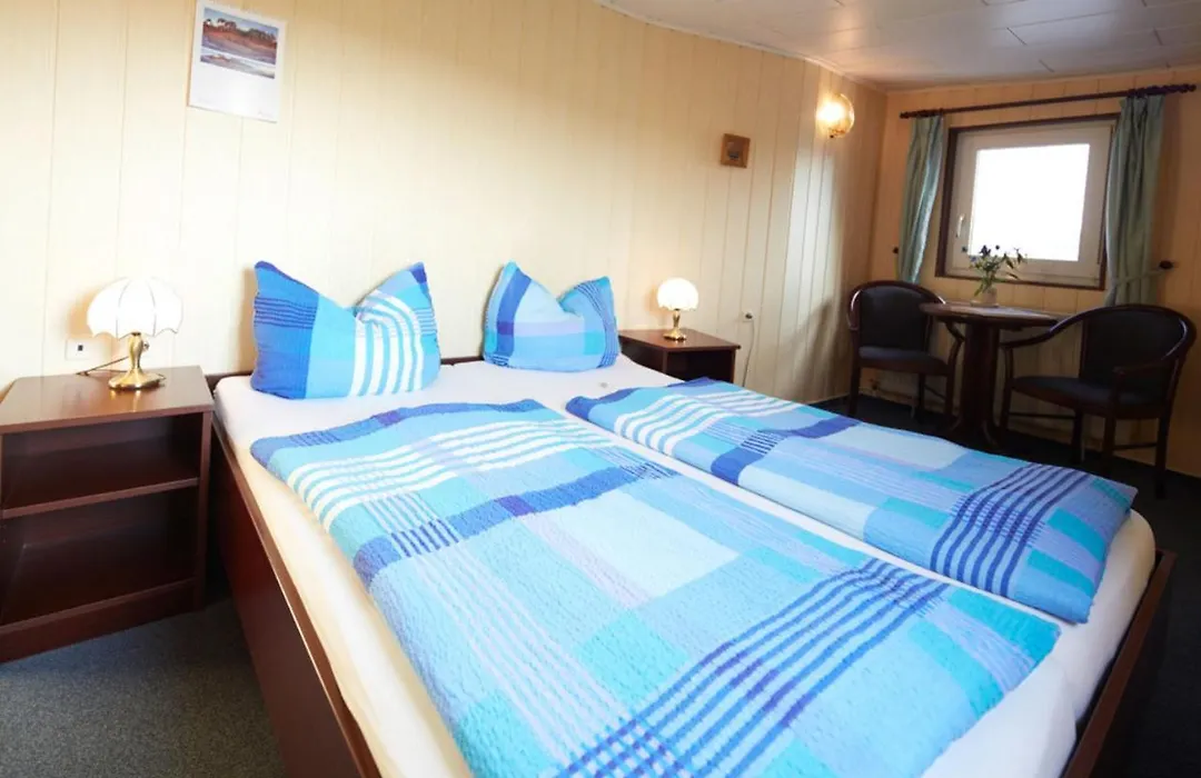 Hotelschiff Stinne-1