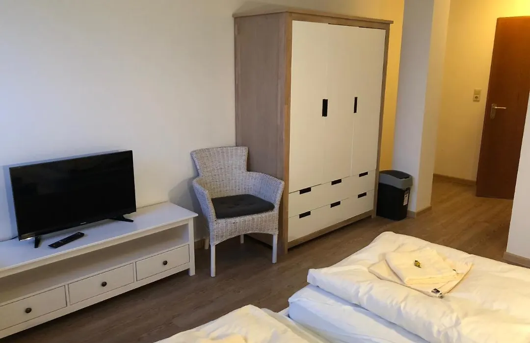 Hotel zum Kreidesee, kein Urlaubshotel !-1