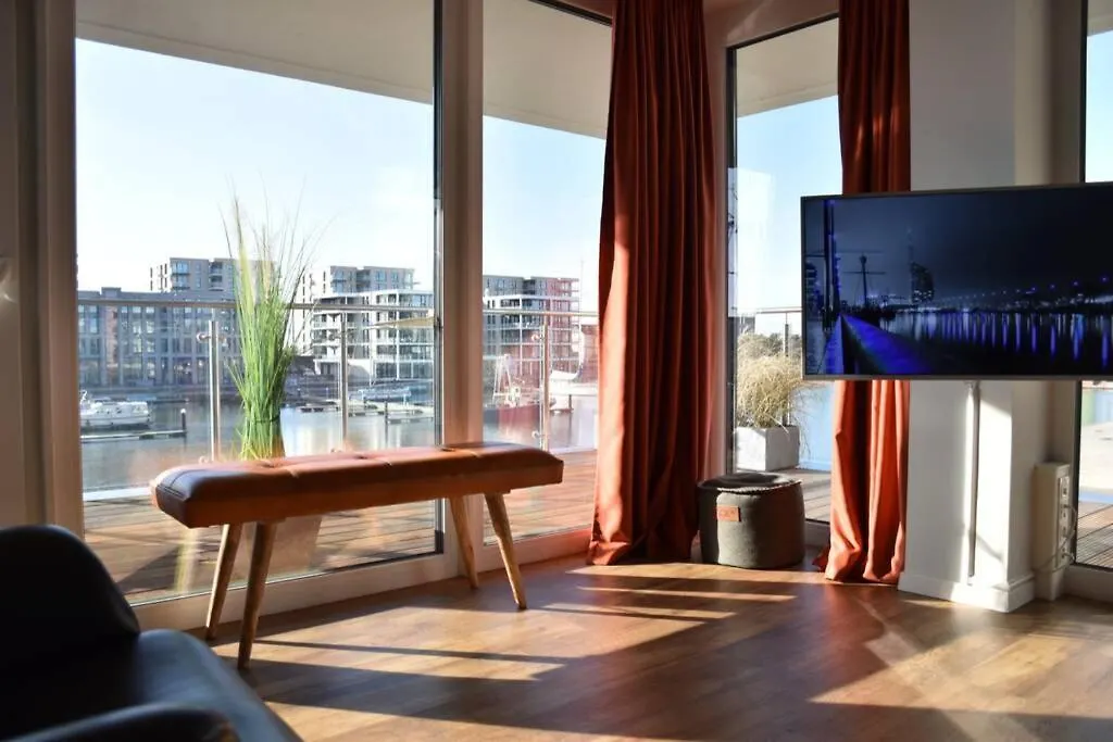 Loft Port Marina 26-1