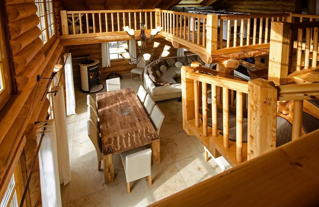 Luxus-Ferienhaus Blockhaus Chalet Nr 3 Toplage am Feldberg mit Sauna, Outdoor-Hottub, Kamin auf 1300m üM-1