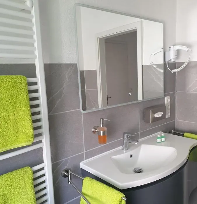 Ferienwohnung Leilas Lodge-1