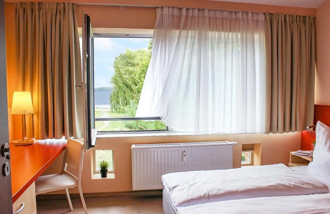PRIMA Inn Ferienwohnungen Sonnenufer am Ruppiner See-1