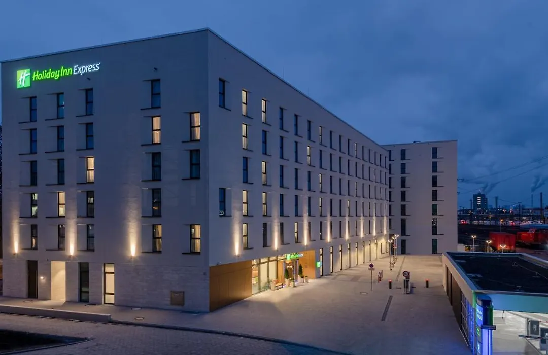 Holiday Inn Express - Mannheim - City Hauptbahnhof, An Ihg Hotel-1