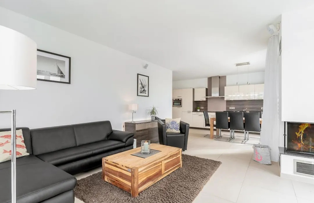 Ferienwohnung Yachtclub-1