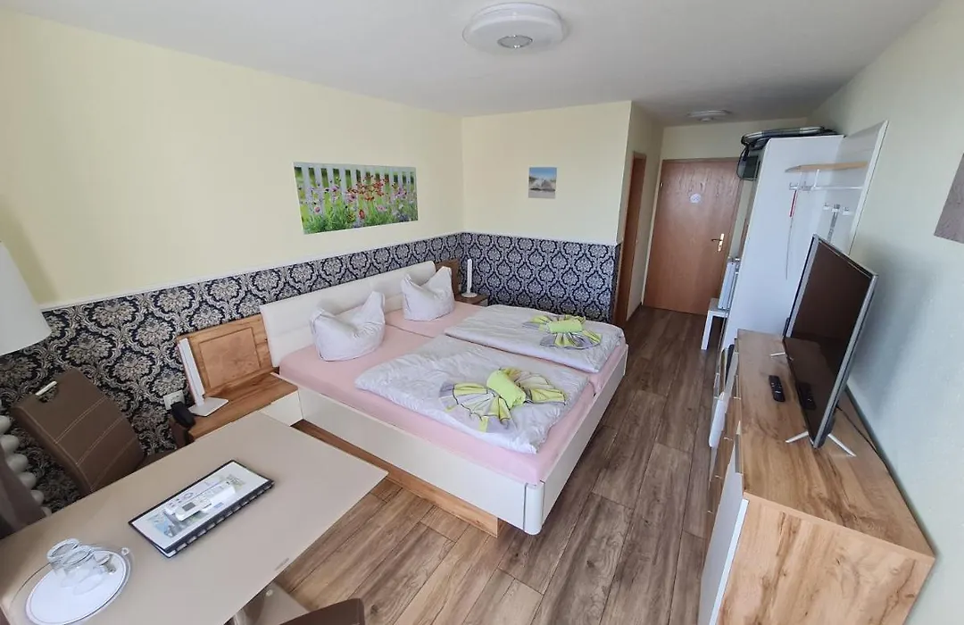 Hotel Waterkant-1