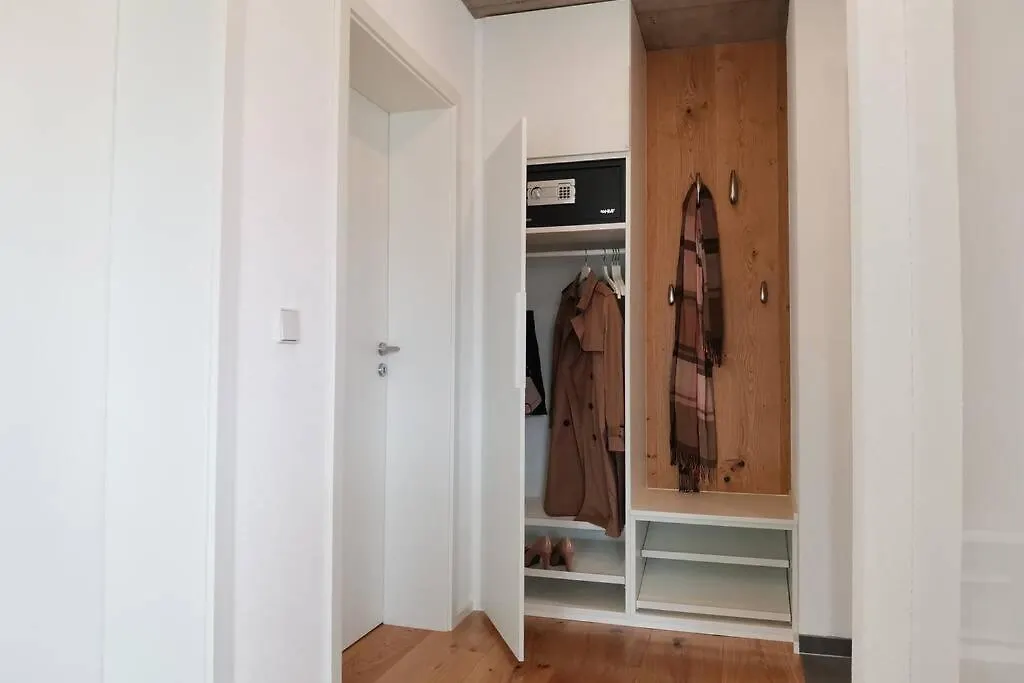 Moderne Ferienwohnung Rhenum mit Wallbox-1