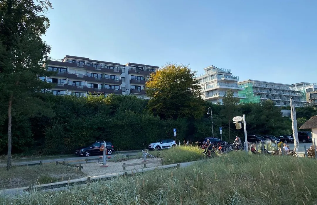 Studio mit Panorama-Meerblick und direkter Strandlage in Scharbeutz-1