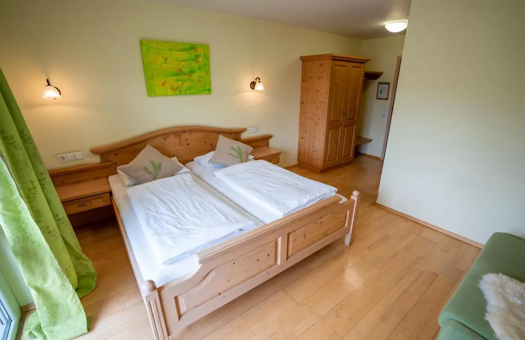 Hotel-Gasthof zur Linde-1