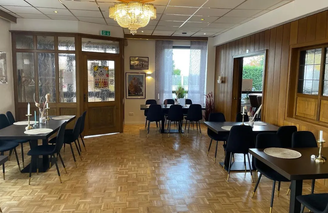 Hotel-Kronenhof-1