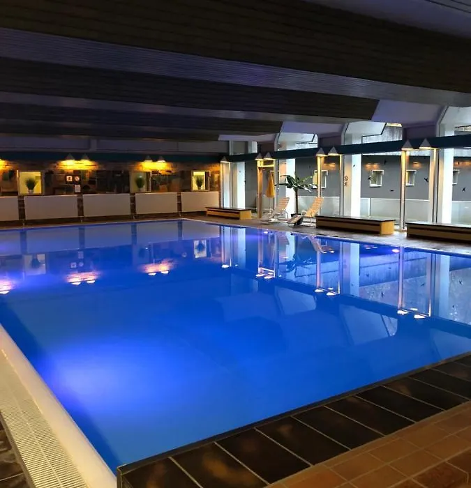 Ferienwohnung Linda incl Pool, Sauna&Tiefgarage-1