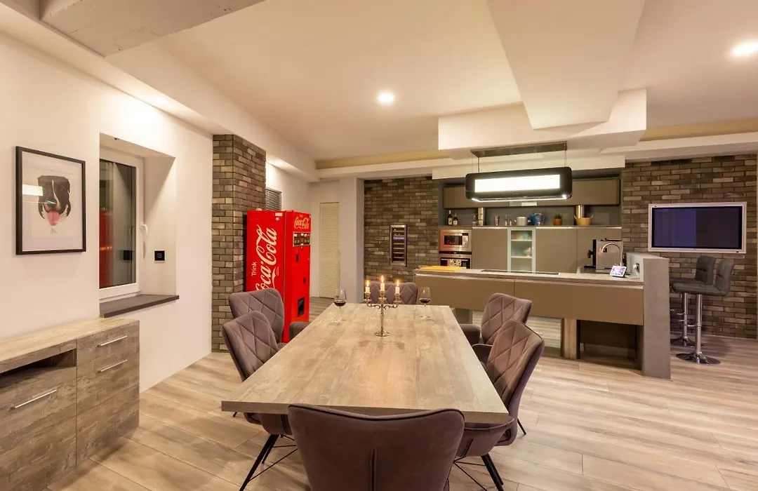 Loft mit Whirlpool Sauna Kino nähe Wolfsburg-1
