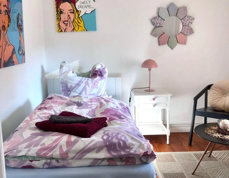 VILLA HanseART Lübeck - Privatzimmer in zentraler Lage-1
