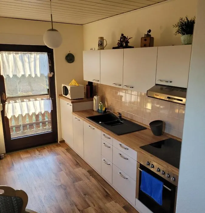 Ferienwohnung Lindenblick-1