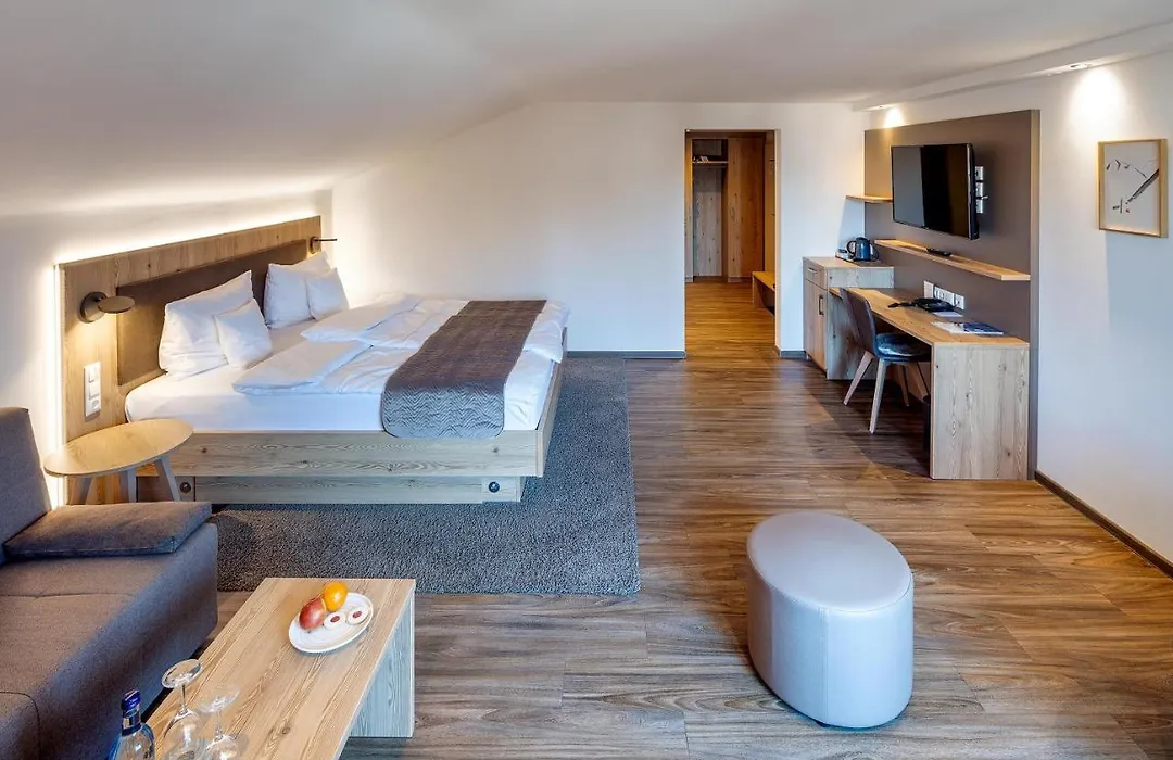 Hotel Kühberg-1