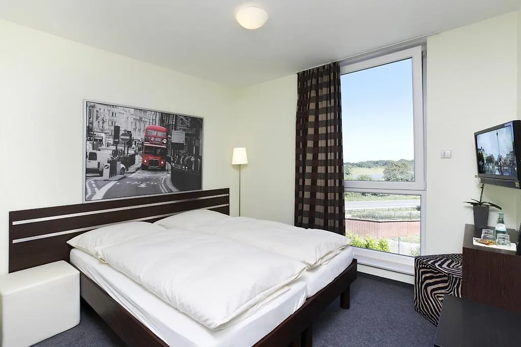 Mysky Hotel-1