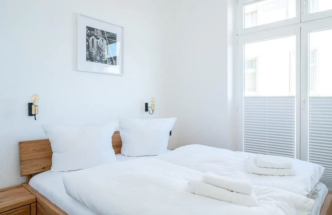 Johouse Apartment 7-1