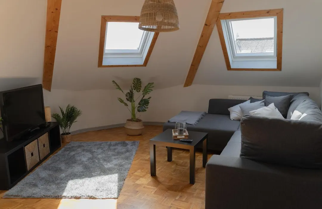 Ferienwohnung „ Happy Place“ Orscholz-1