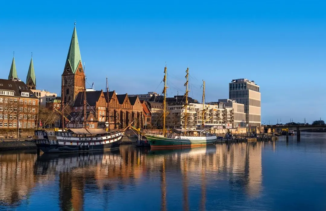 Vienna House Easy By Wyndham Bremen City-1