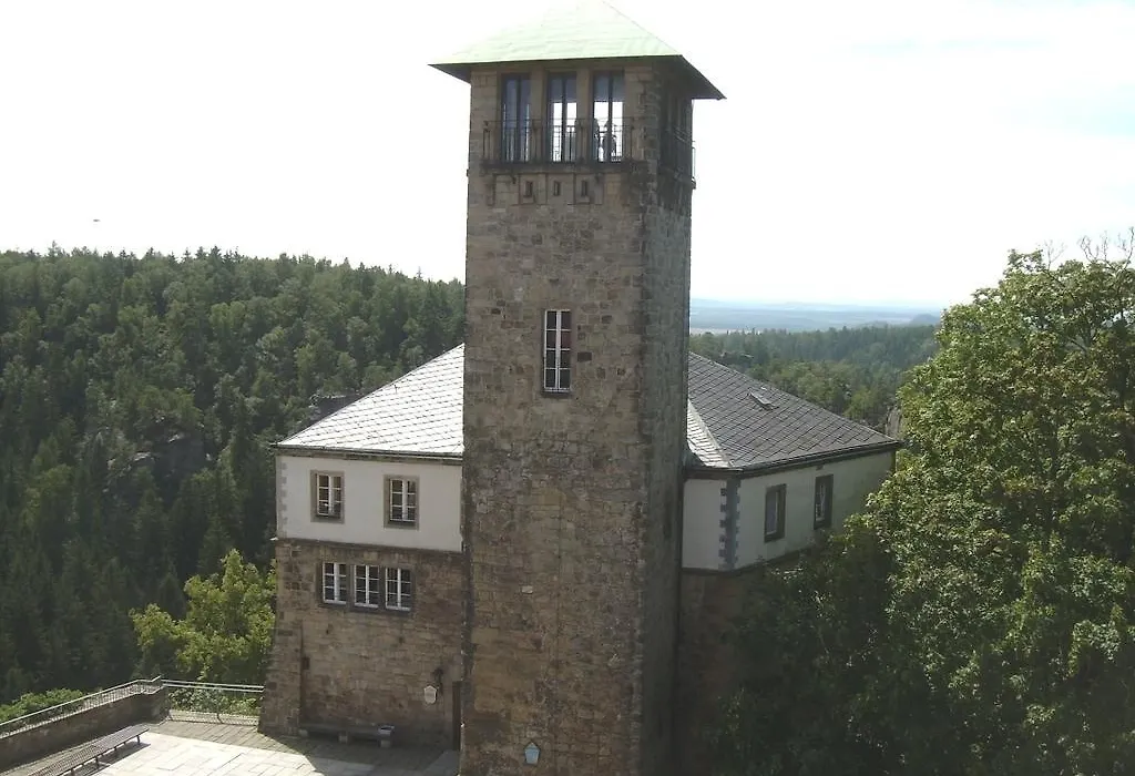 Herberge Burg Hohnstein-1