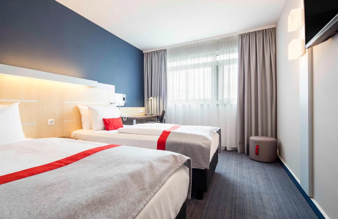 Holiday Inn Express München Messe, an IHG Hotel-1