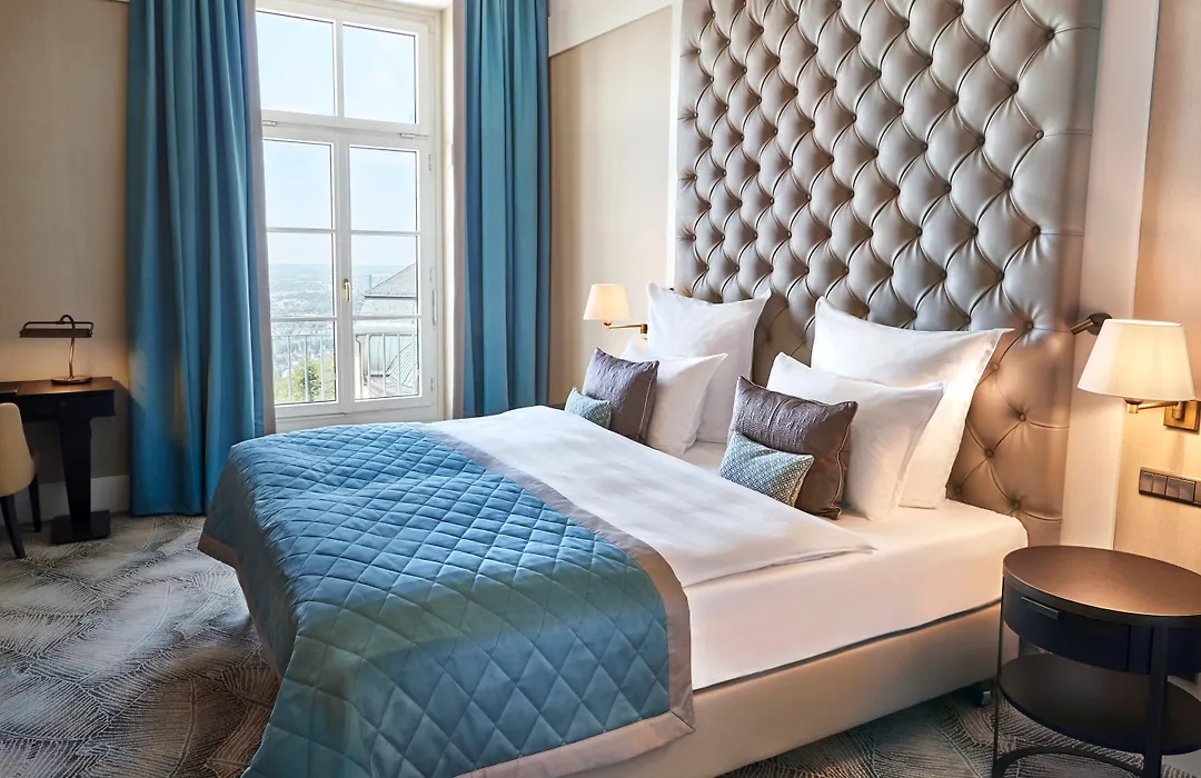Steigenberger Icon Grandhotel & Spa Petersberg-1