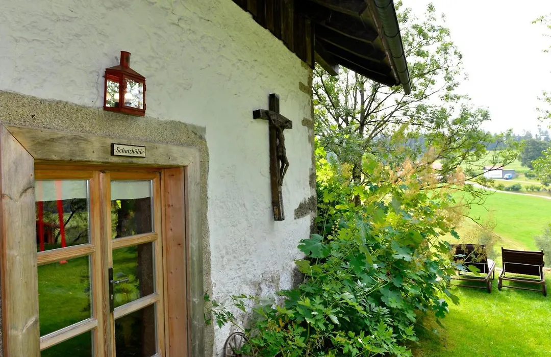 Hofatelier Menacher-1