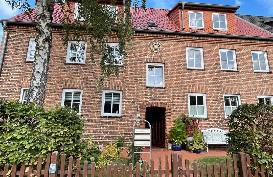 große Wohnung zentral gelegen-1