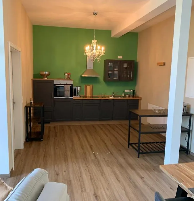 Ferienwohnung 2 am Herrenhaus Ahrensbök-1