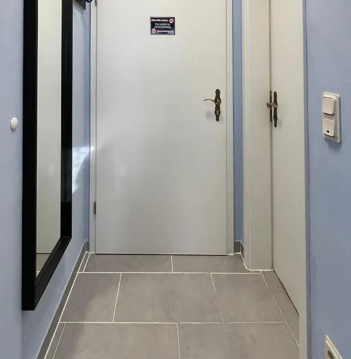 Deluxe Apartment-1