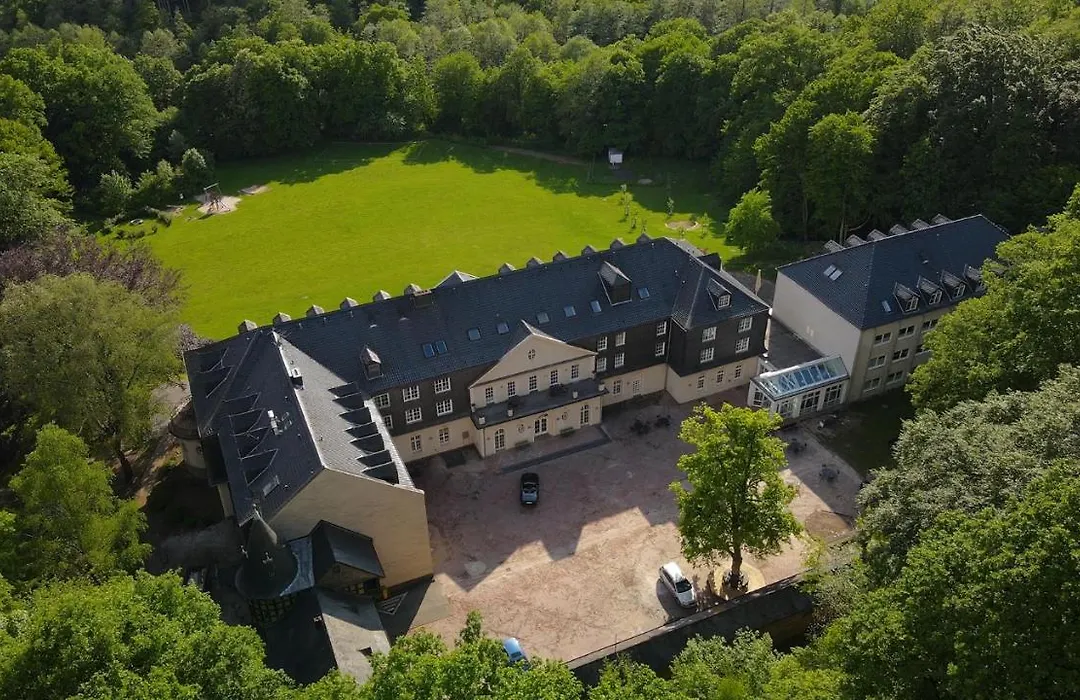 Pop-Up-Hotel Schloss Haniel-1