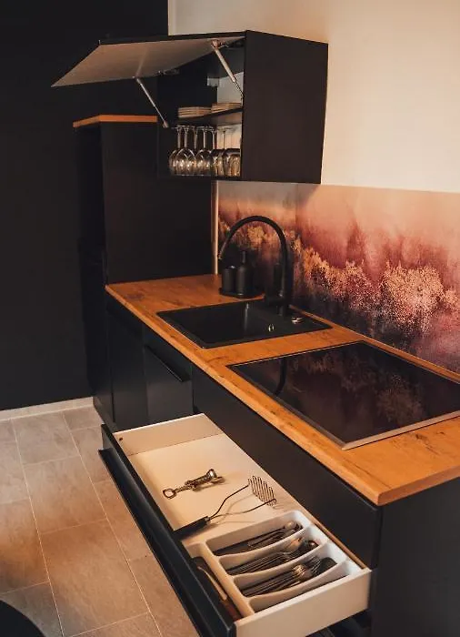 Love Cottage Mit Whirlpool-1