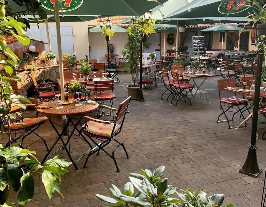 Pension Goldene Mitte-1