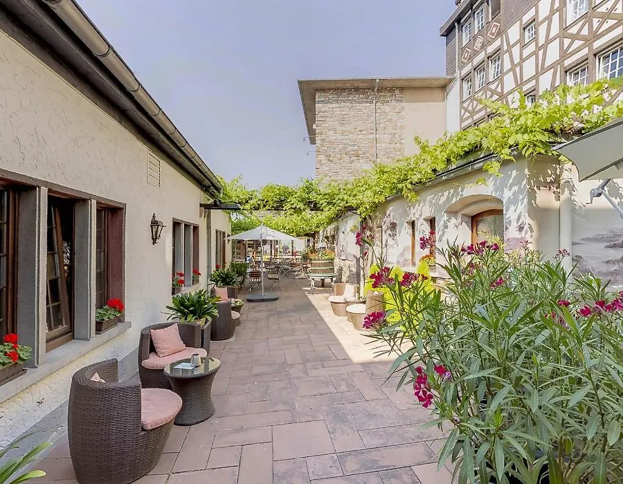 Hotel Felsenkeller-1