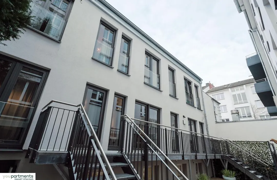 City-Studio im Innenhof mit Boxspring-Bett und Community-Raum-1