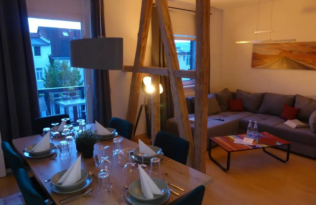 Jena City Apartment, Balkon, sonnig, Wifi, Parkplätze, Nähe Zentrum-1