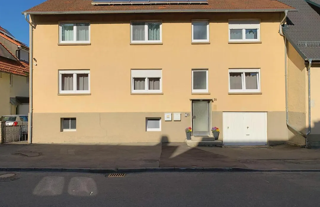 Monteurzimmer Ferienwohnung Kati Apt 1-1