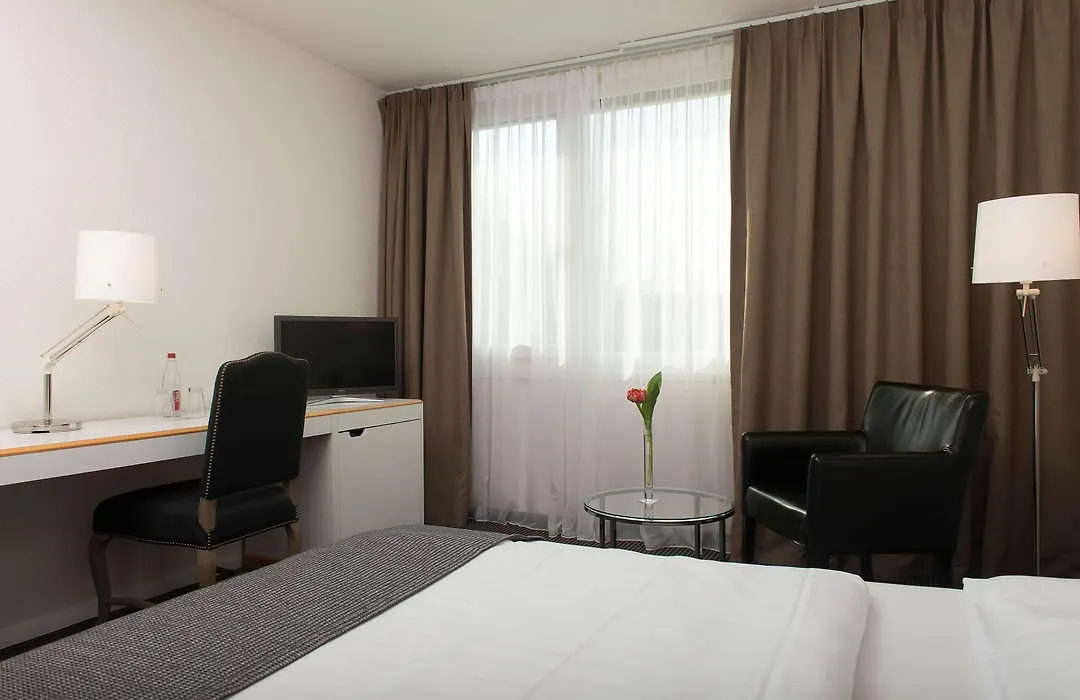 Tryp By Wyndham Wuppertal-1
