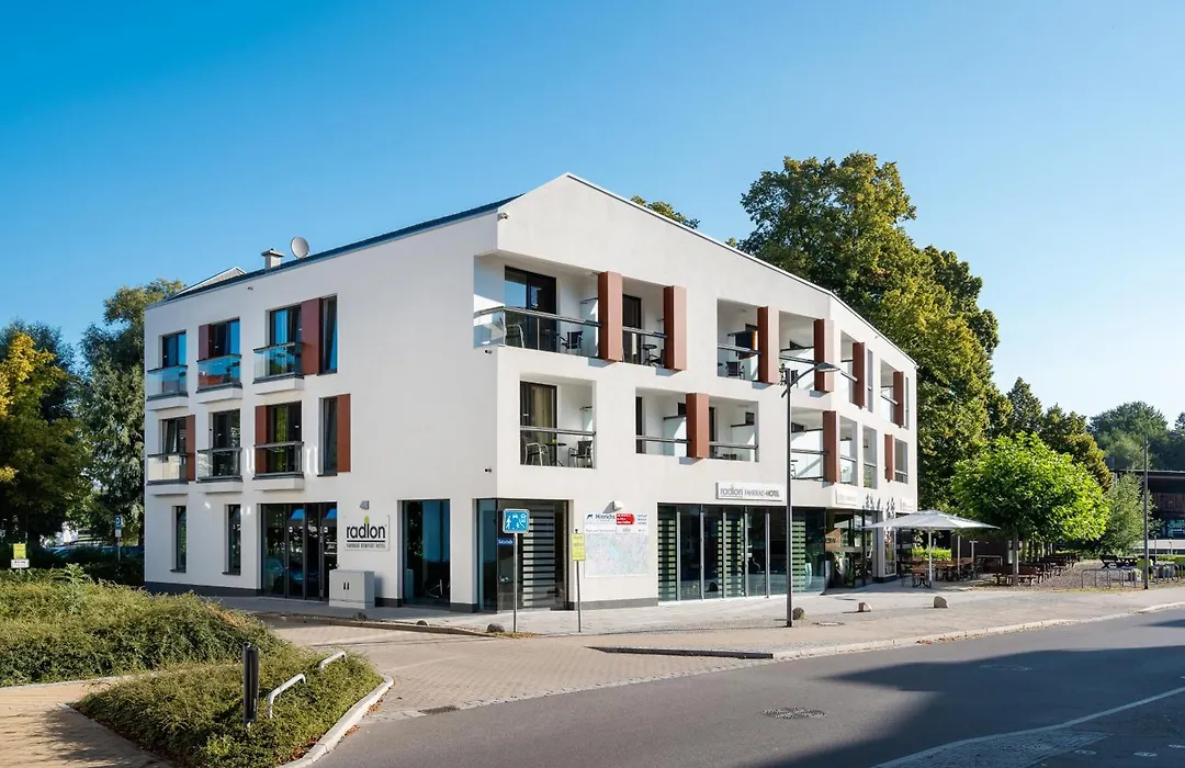 Radlon Fahrrad-Komfort-Hotel-1